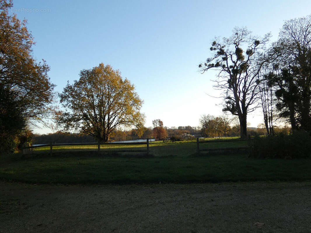 Maison à LE TEILLEUL