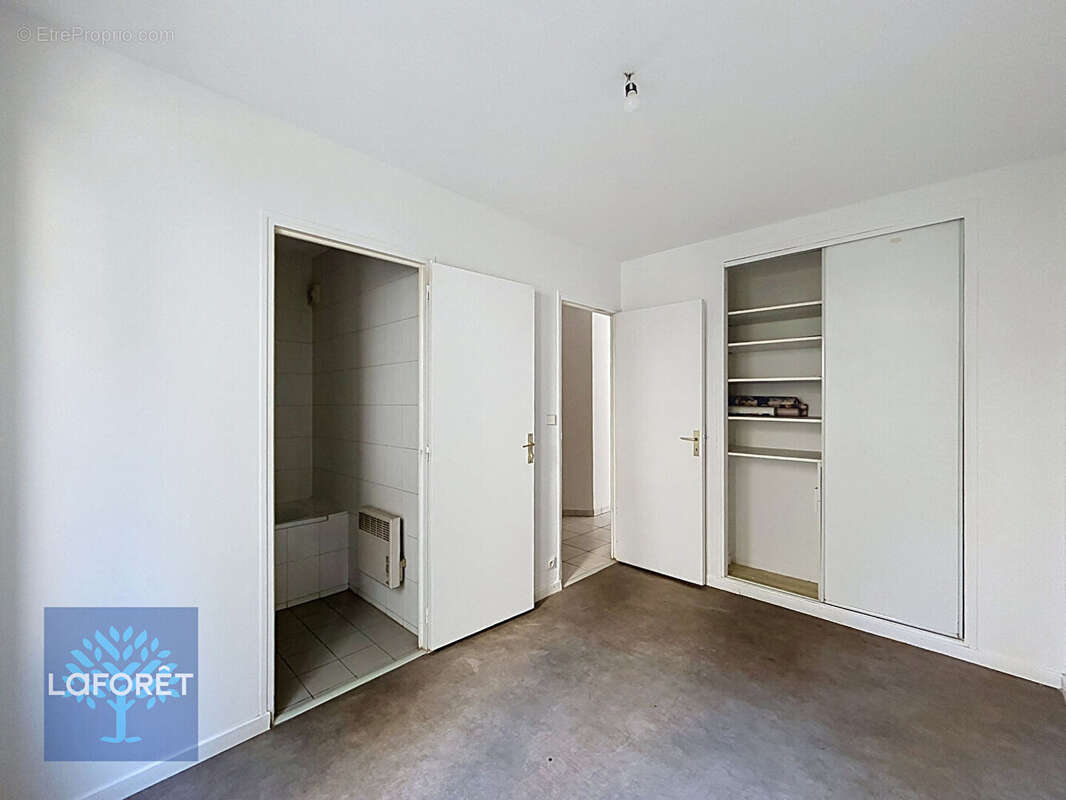 Appartement Corbeil Essonnes 2 pièces - 46.69m² - photo 6