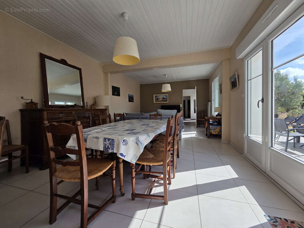 Maison à L'AIGUILLON-SUR-MER