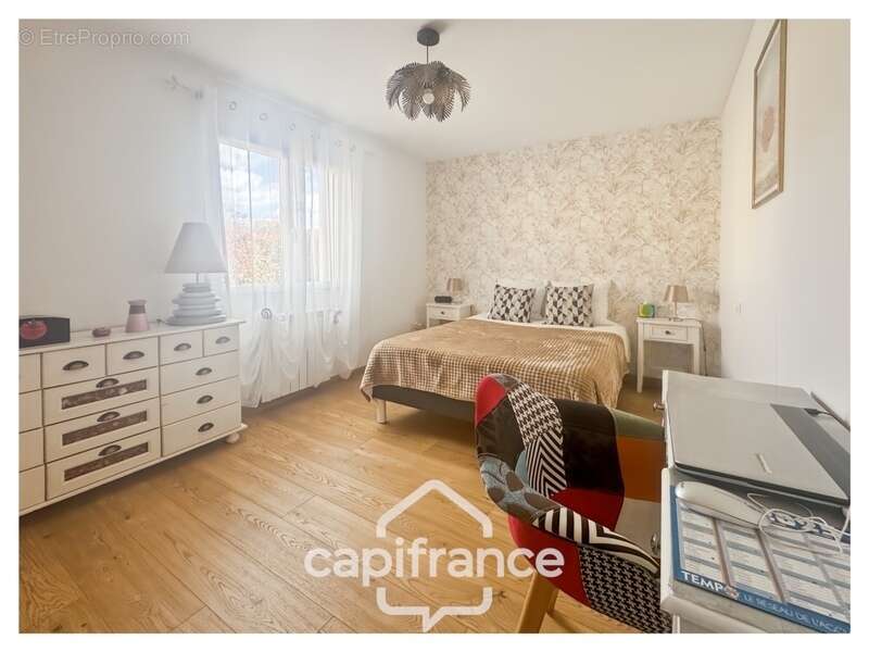 Maison à CASTELCULIER