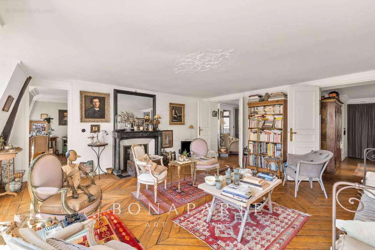 Paris 8ᵉ – Madeleine  Appartement 5 pièces avec balcon - photo 6