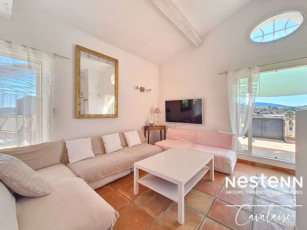 Villa 5 pièces de 143 m2 avec piscine à Cogolin - photo 21