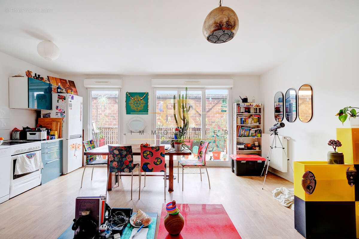 Appartement à ROMAINVILLE