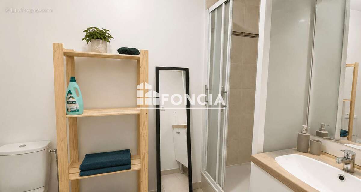 Appartement T2 - Rue de Vern - Garage - Balcon - photo 3