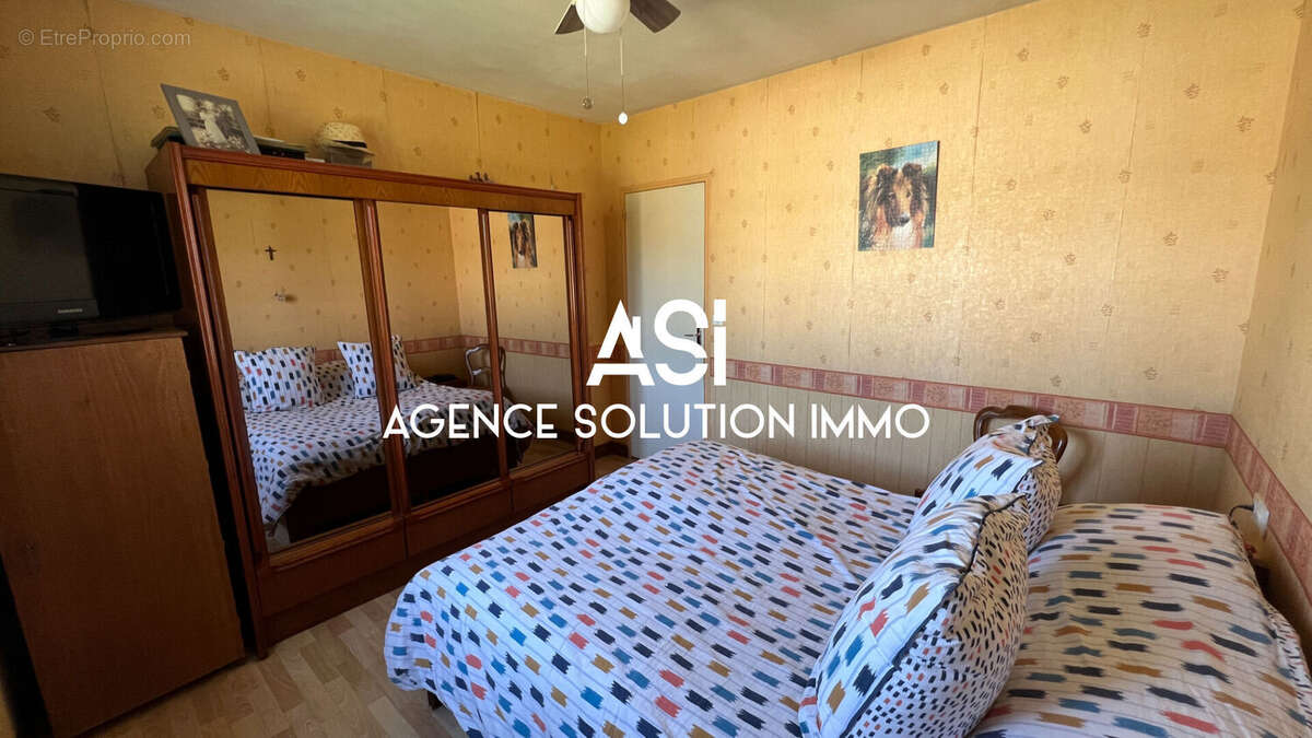 Maison à LOUPFOUGERES