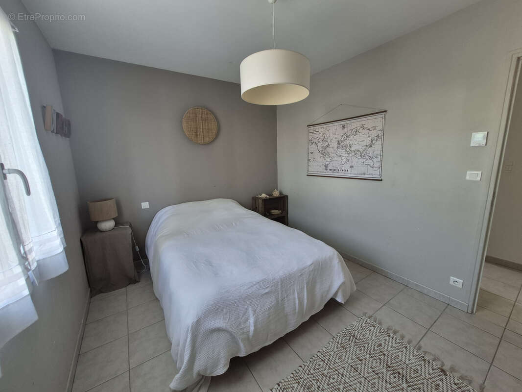 Maison de plain-pied   4 chambres   Sainte-Gemme-la-Plaine (85400) - photo 11