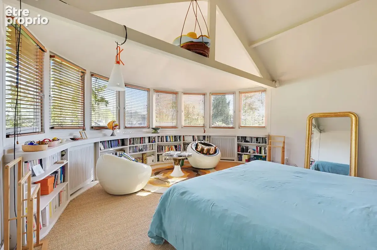 Chaville Rive Droite  Maison 1930 au cachet préservé  de 310 M² - photo 8