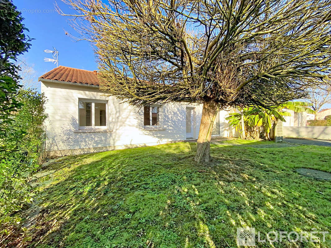 Maison à SAINT-LEGER-SOUS-CHOLET