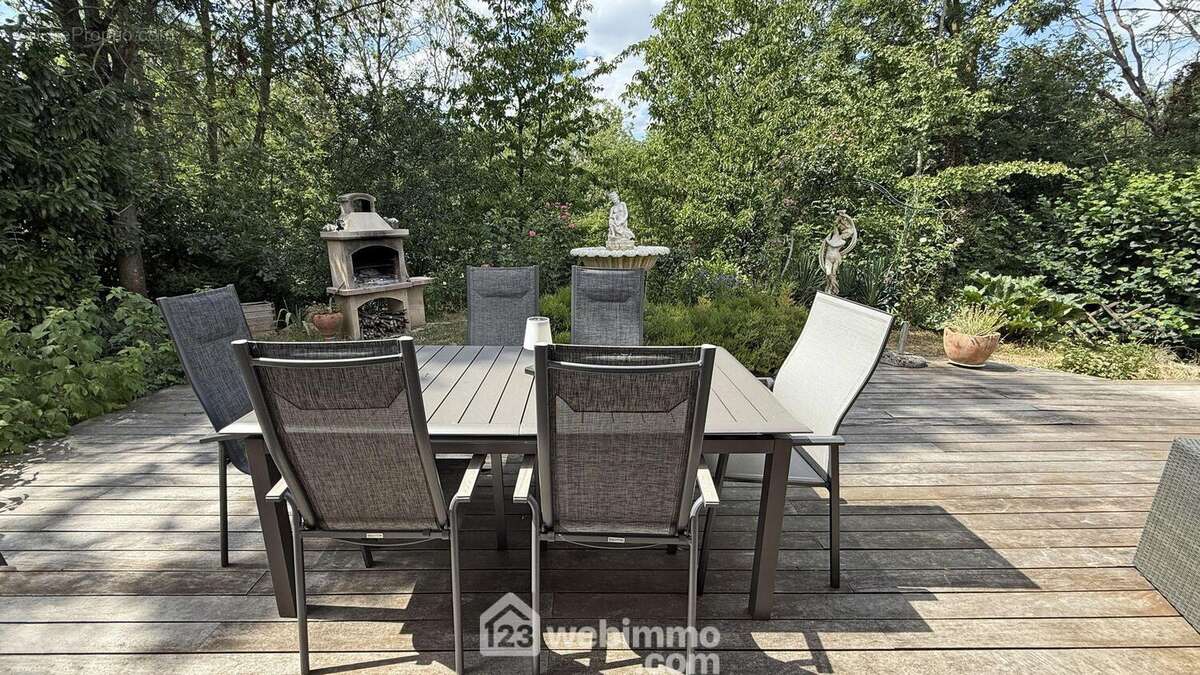 Maison 151 m² à Sucy-En-Brie  - photo 18