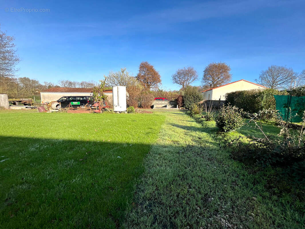 Terrain à HAUTE-GOULAINE