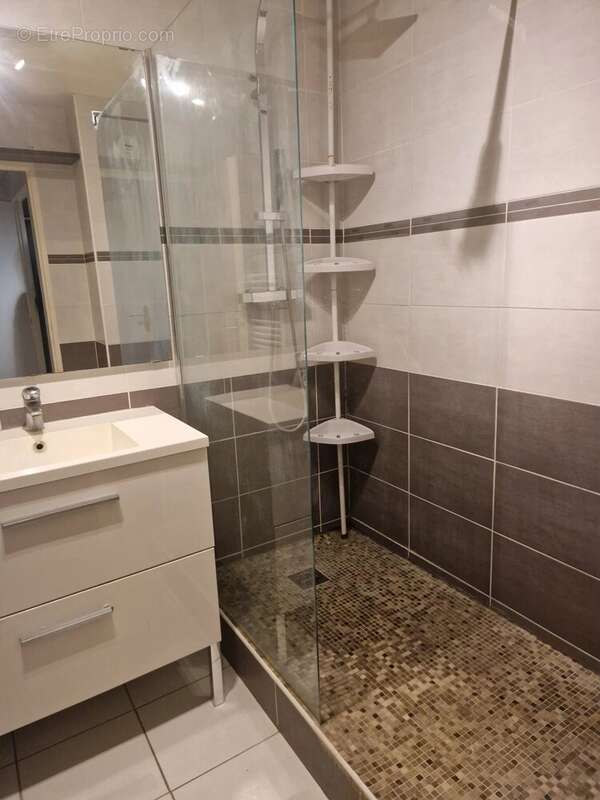 Appartement 62 m² à Voisins-Le-Bretonneux  - photo 7