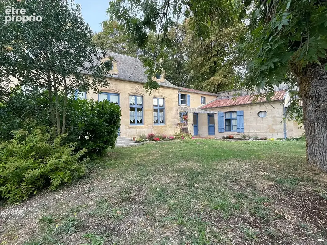 Bar le Duc, proche centre : Maison de caractère avec grand garage et terrain plat - photo 2