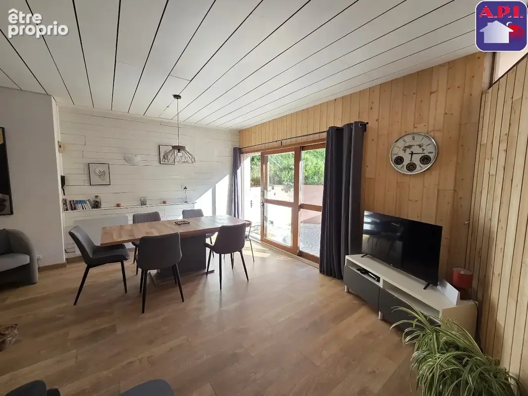Appartement 97 m² à Ax-Les-Thermes  - photo 4
