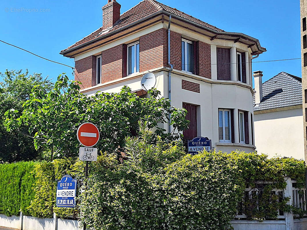 Maison à DEUIL-LA-BARRE
