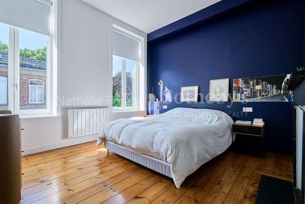 Vieux Lille , T2 bis d'exception , rénovation ultra Haut de gamme . - photo 14