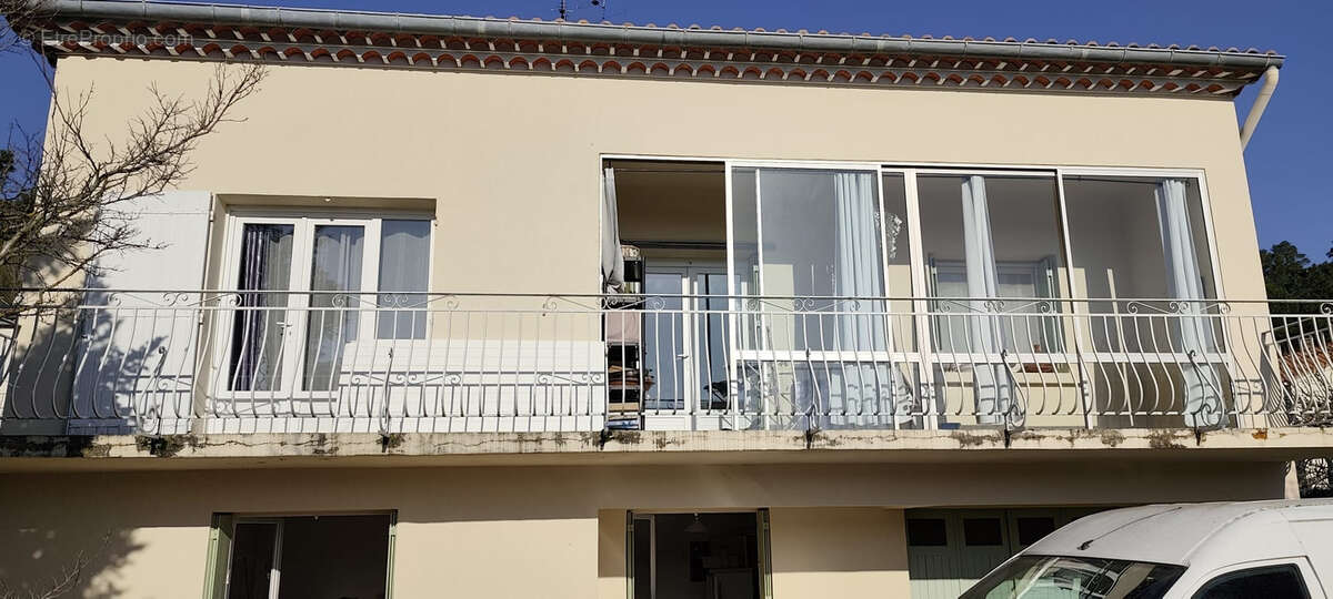Maison à BAGNOLS-SUR-CEZE