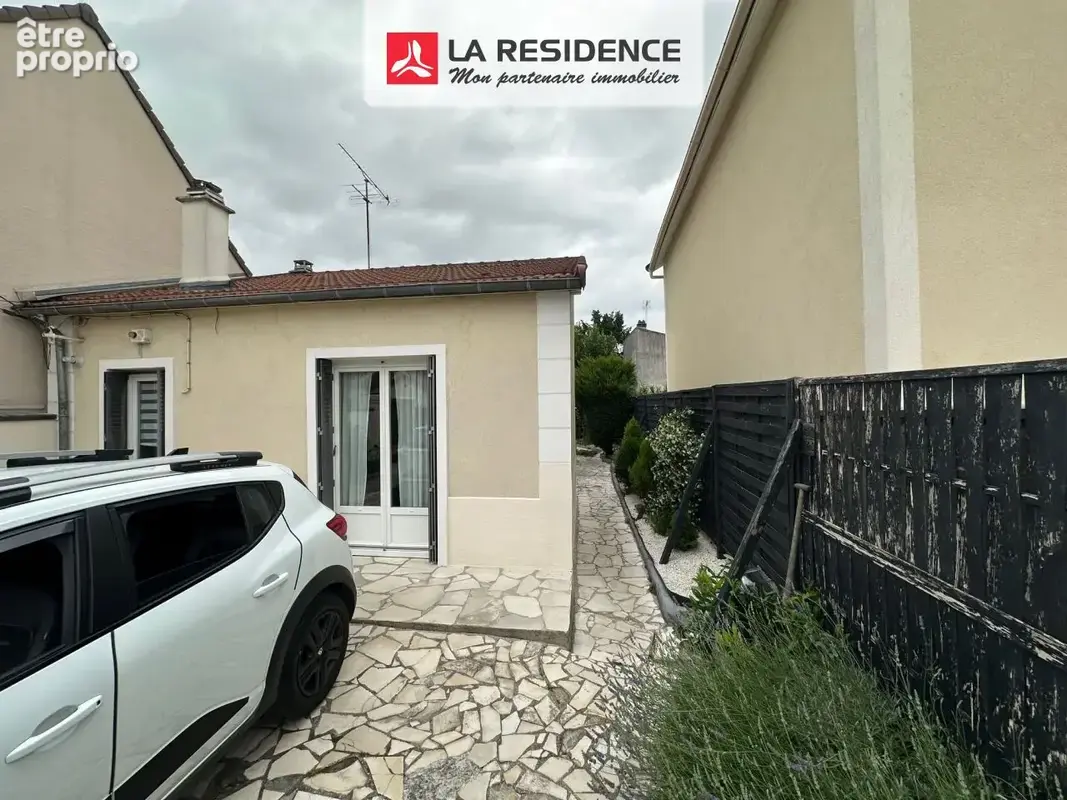 Maison 3 pièces 55 m² à vendre à Pierrefitte-Sur-Seine (93380) - photo 3
