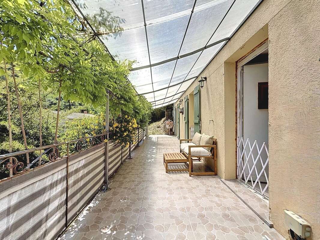 Très jolie maison individuelle de 115m2 avec terrain et piscine - LEVENS - photo 5