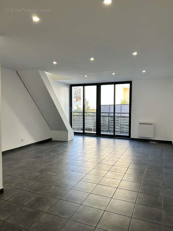 Appartement à vendre 8 pièces CHAMPIGNY SUR MARNE (94) - photo 4