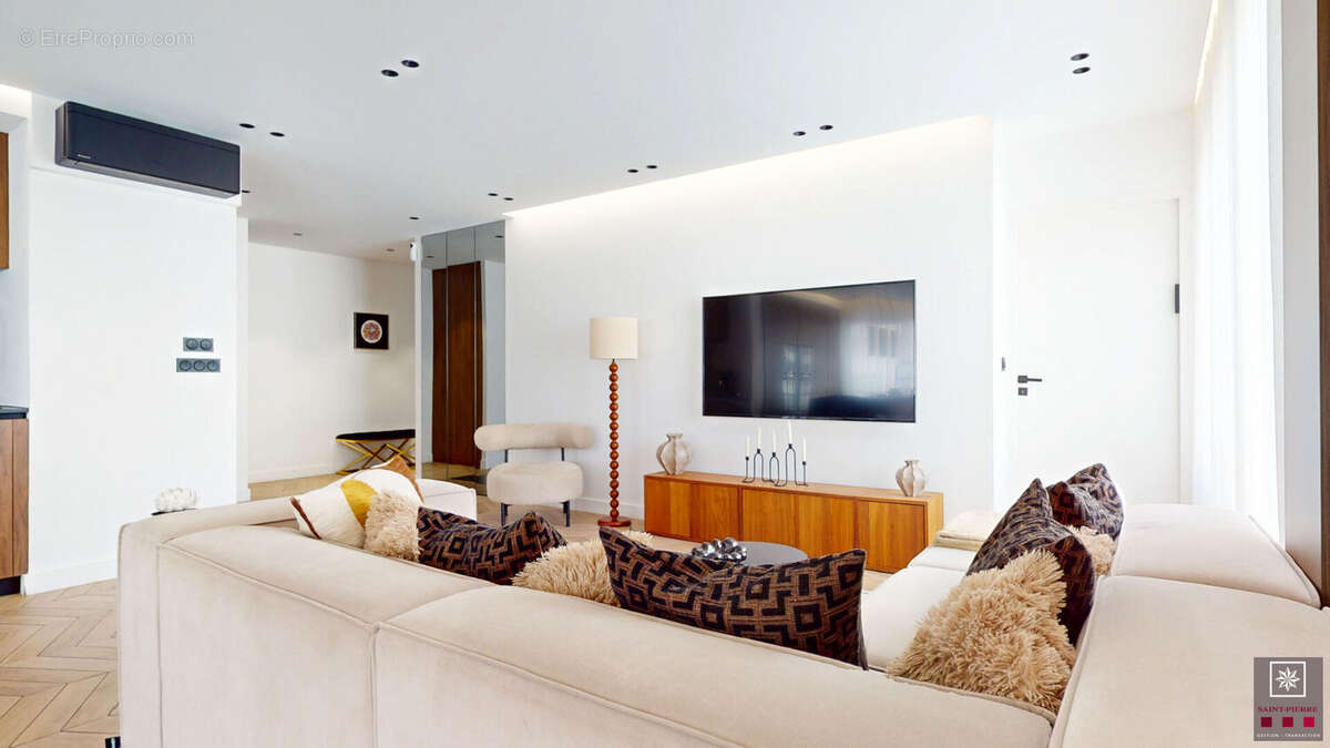 Appartement à LYON-6E