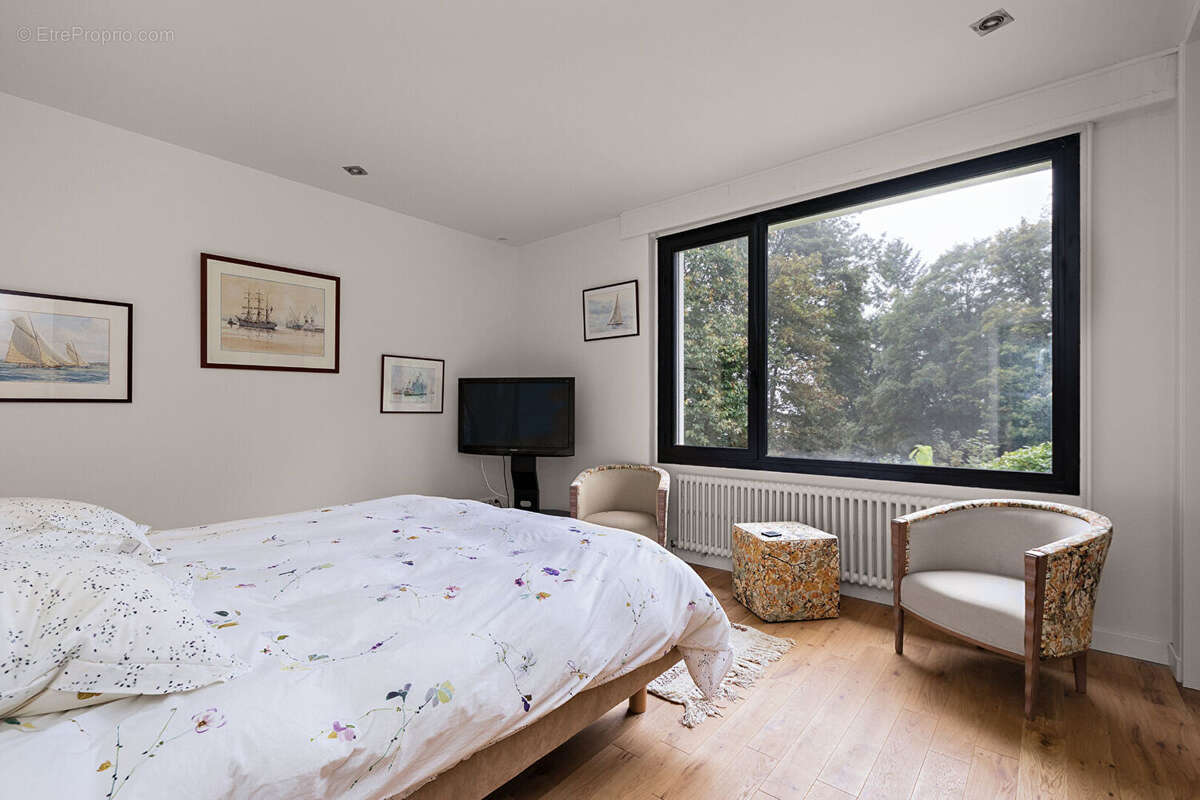 Maison à MONT-SAINT-AIGNAN