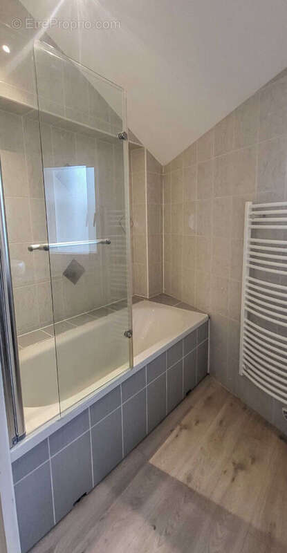 Appartement à VENDAYS-MONTALIVET