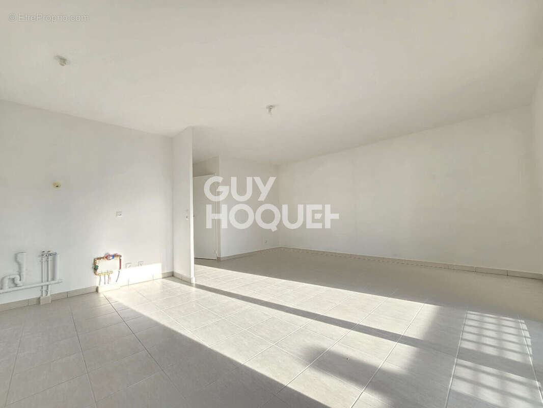 Appartement à RILLIEUX-LA-PAPE