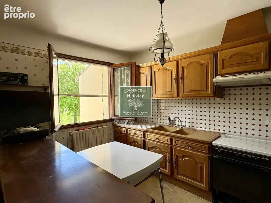 A mouleyres chemin de la tour des jonquets - vente d'une villa de 80m2 environ sur un joli terrain de 982m2 - photo 4