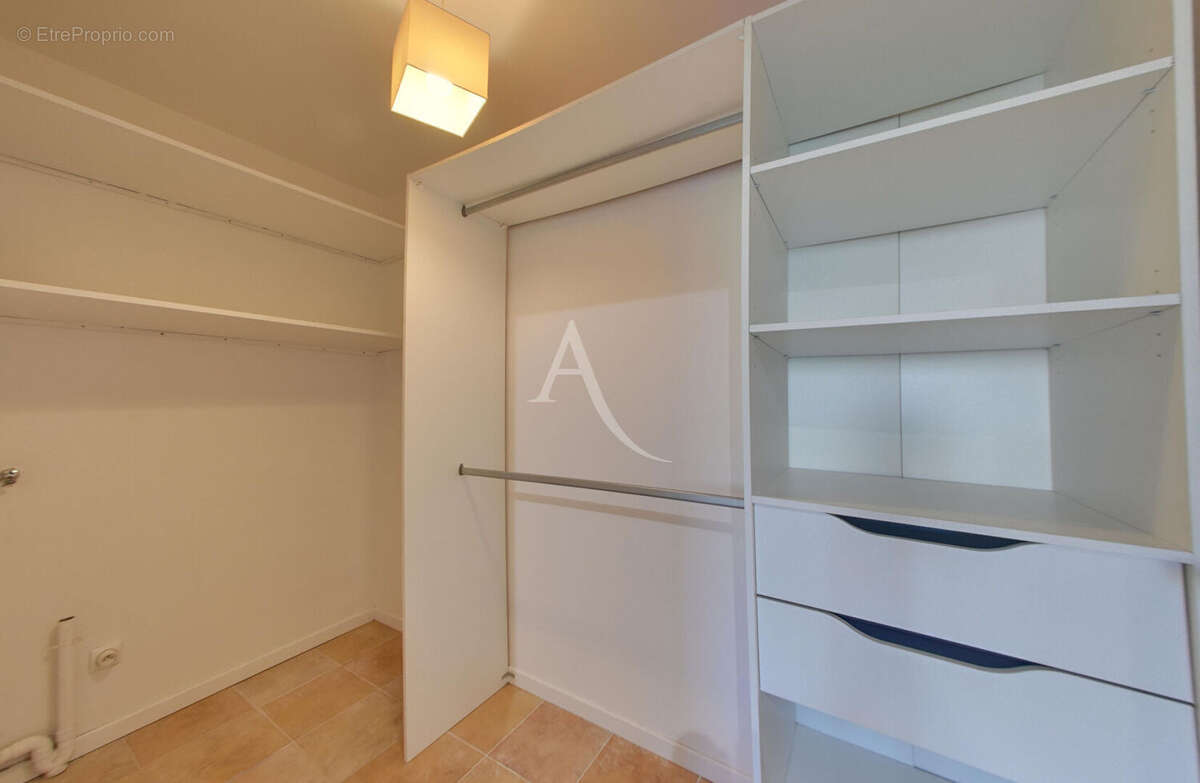 Appartement à PONTAULT-COMBAULT