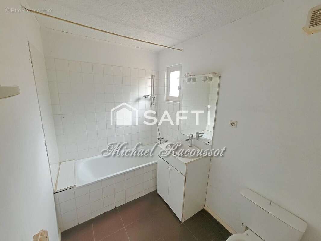 Photo 5 - Appartement à LE CREUSOT