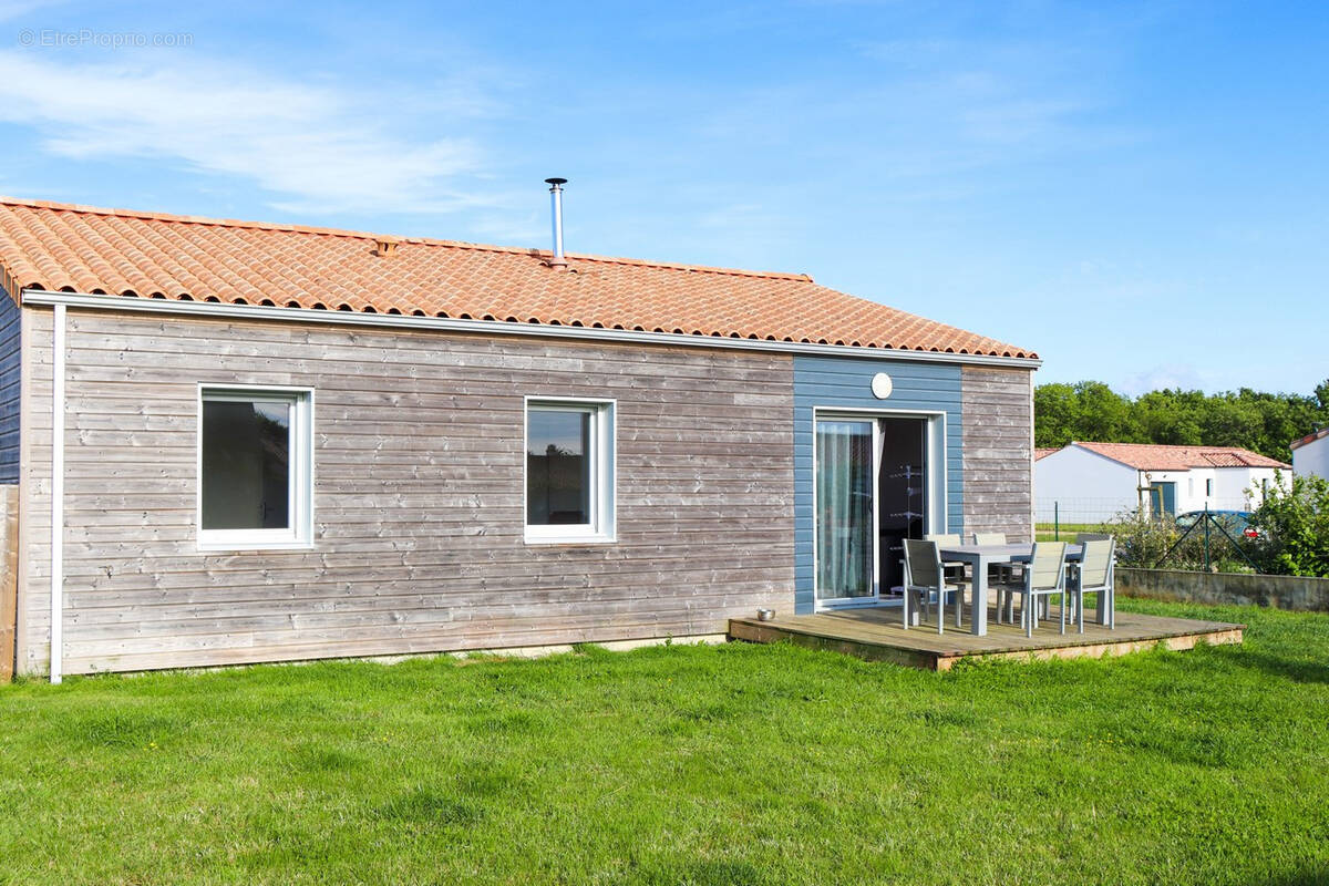 Maison à L'AIGUILLON-SUR-VIE