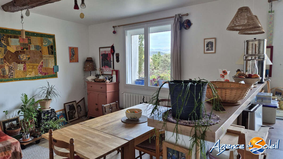 Maison 89 m² à Estagel  - photo 4