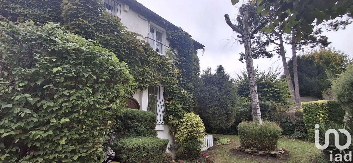 Photo 2 - Maison à CLAYE-SOUILLY