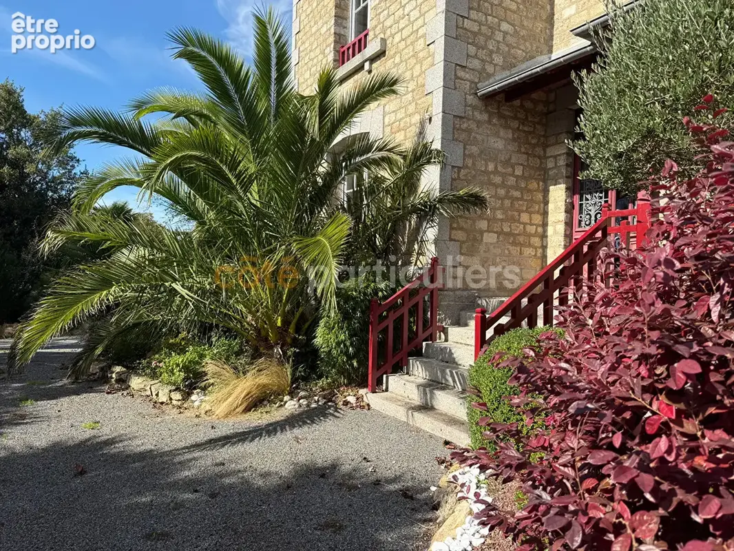 Angey, Demeure de charme familiale 216m2 ,5 chambres ,Parc arboré & bassin naturel - photo 2
