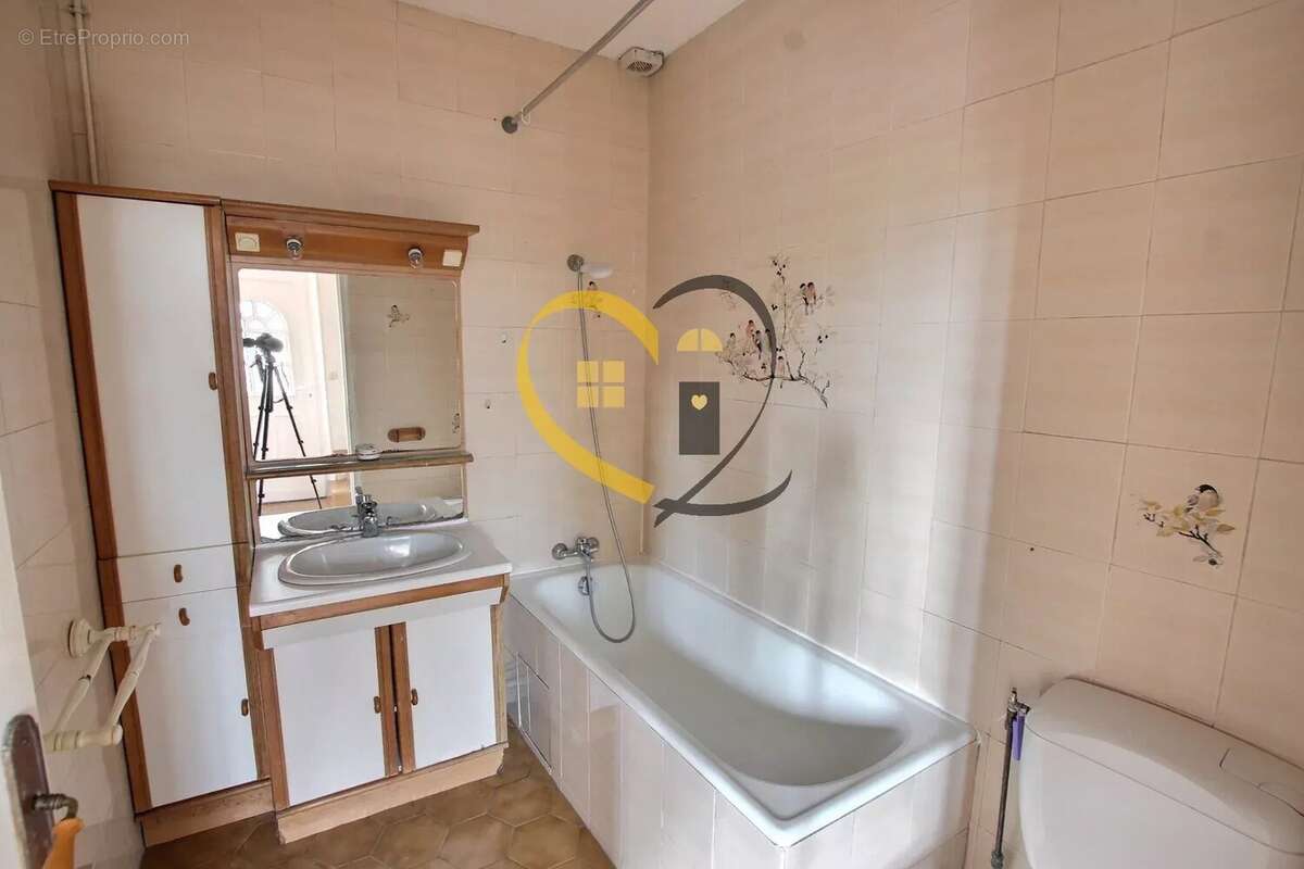 Maison à AUBIGNY-SUR-NERE