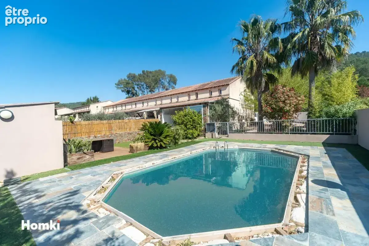 À vendre ! Coup de cœur maison F4 105 m² hab  - 83400 HYERES - photo 2
