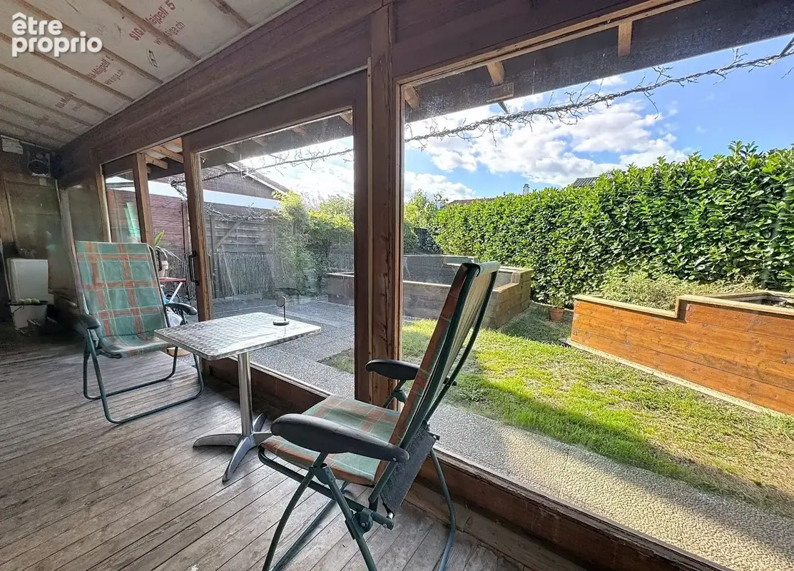 Maison mitoyenne de 118m2 et 4 grandes chambres - VERSONNEX - photo 8