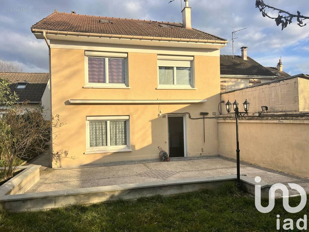 Photo 1 - Maison à CHELLES