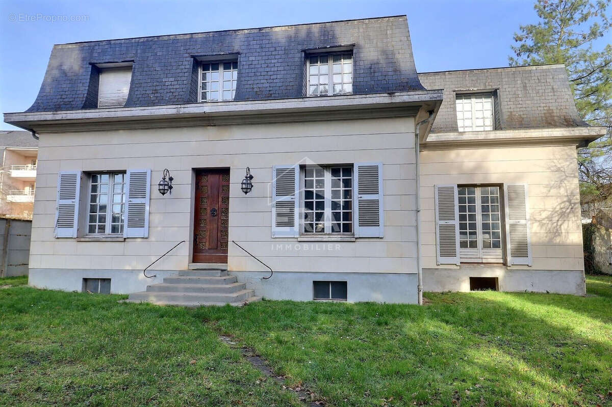 Maison à PITHIVIERS