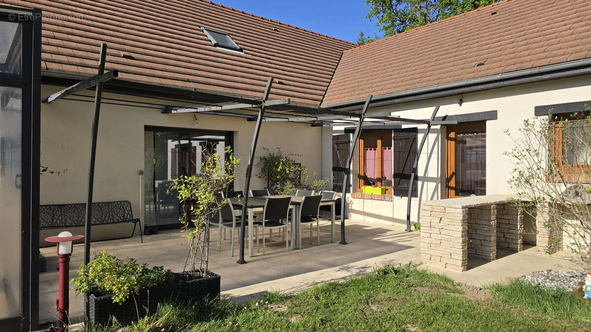 Maison à MUR-DE-SOLOGNE