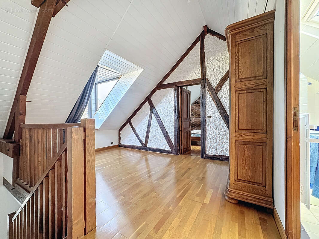 Maison à MONTMIRAIL