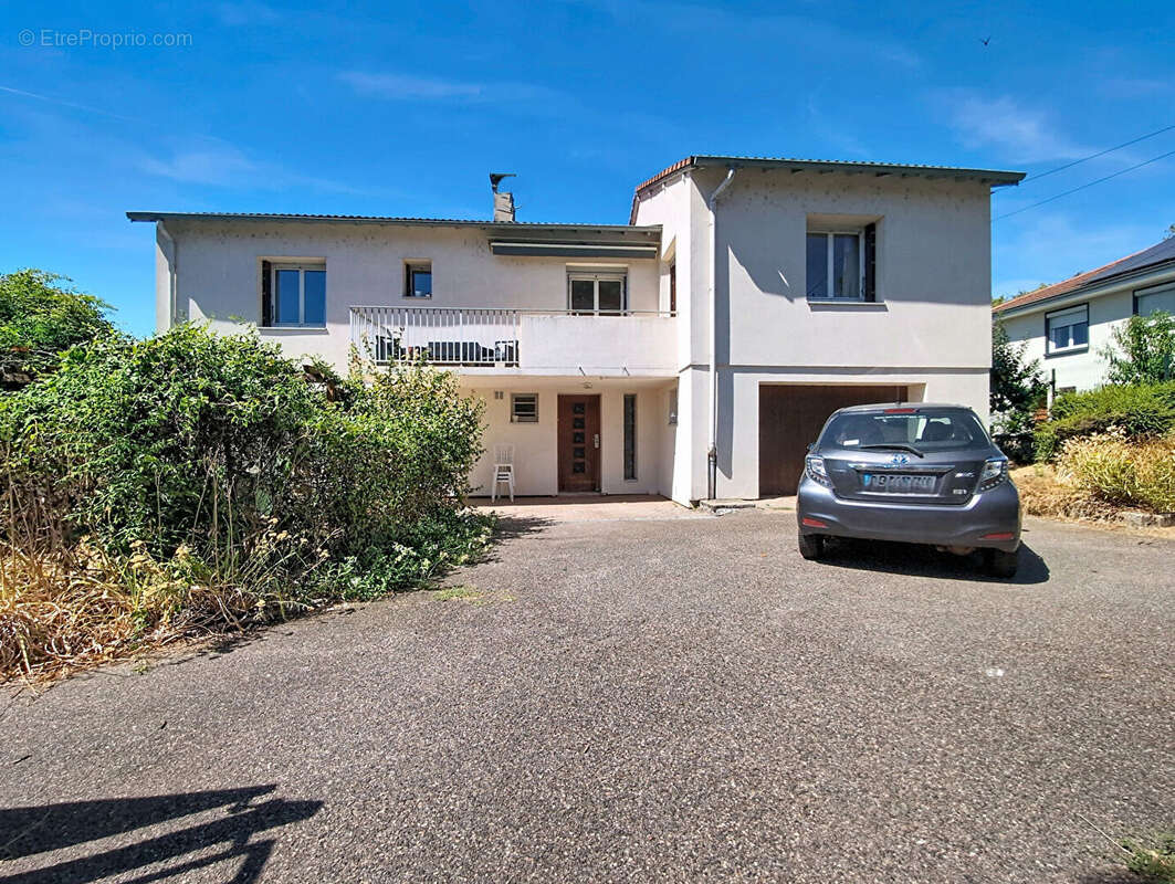 Prox Voie Verte / Métro Cuire - grande maison familiale - photo 20