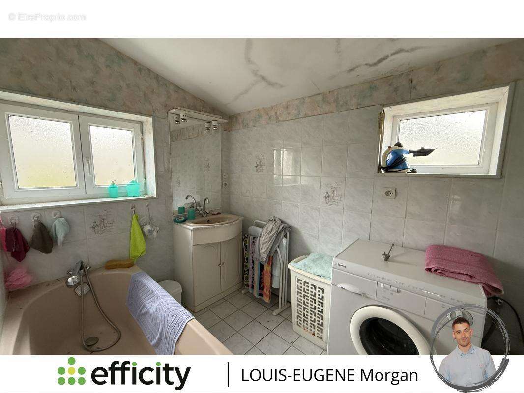 Maison à PLEUMARTIN