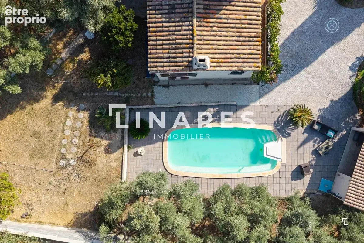 LA BASTIDE AUX OLIVIERS - Maison T6 de 180m2 - Piscine - Pool house - Terrain 1300m2 - 13190 Allauch - photo 13