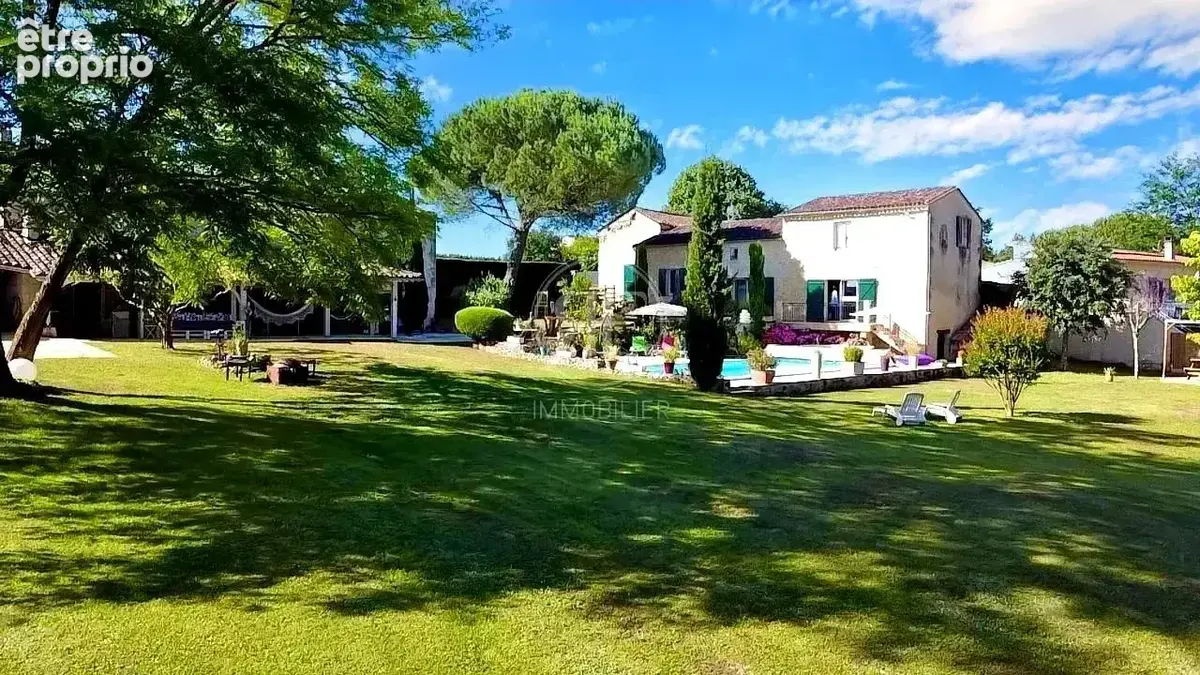 Maison familiale avec gîte et chambres d'hôtes, parc et piscine à 10 minutes de Saint Emilion - photo 22