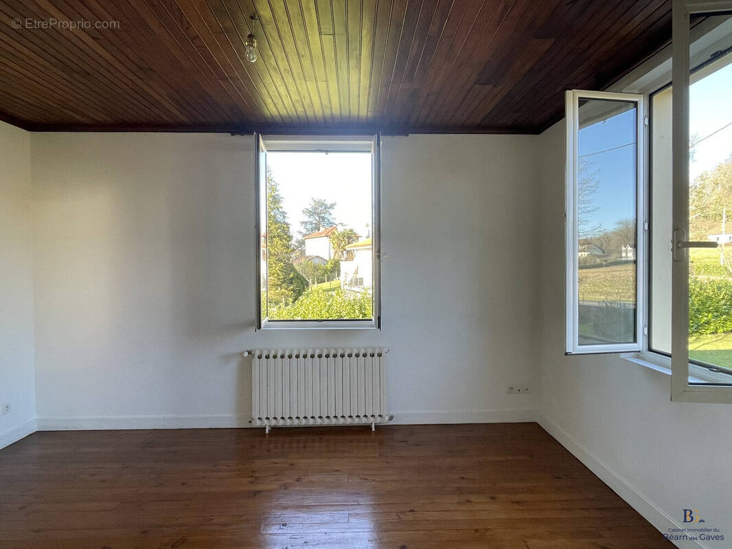 Maison à SALIES-DE-BEARN