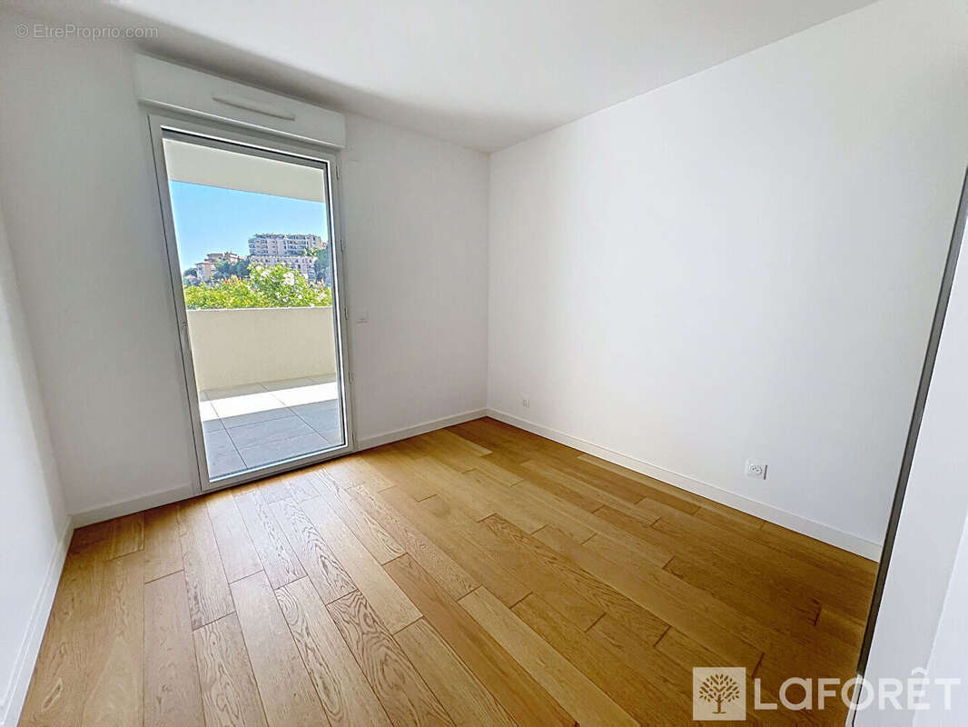 Appartement à BEAUSOLEIL