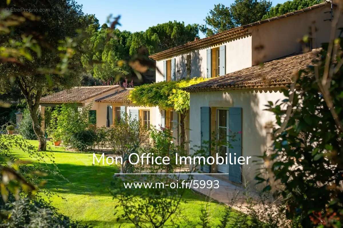 Référence : 5993-VCL. - Superbe propriété avec piscine - Parc paysager - Pays d'Aix en Provence - photo 26