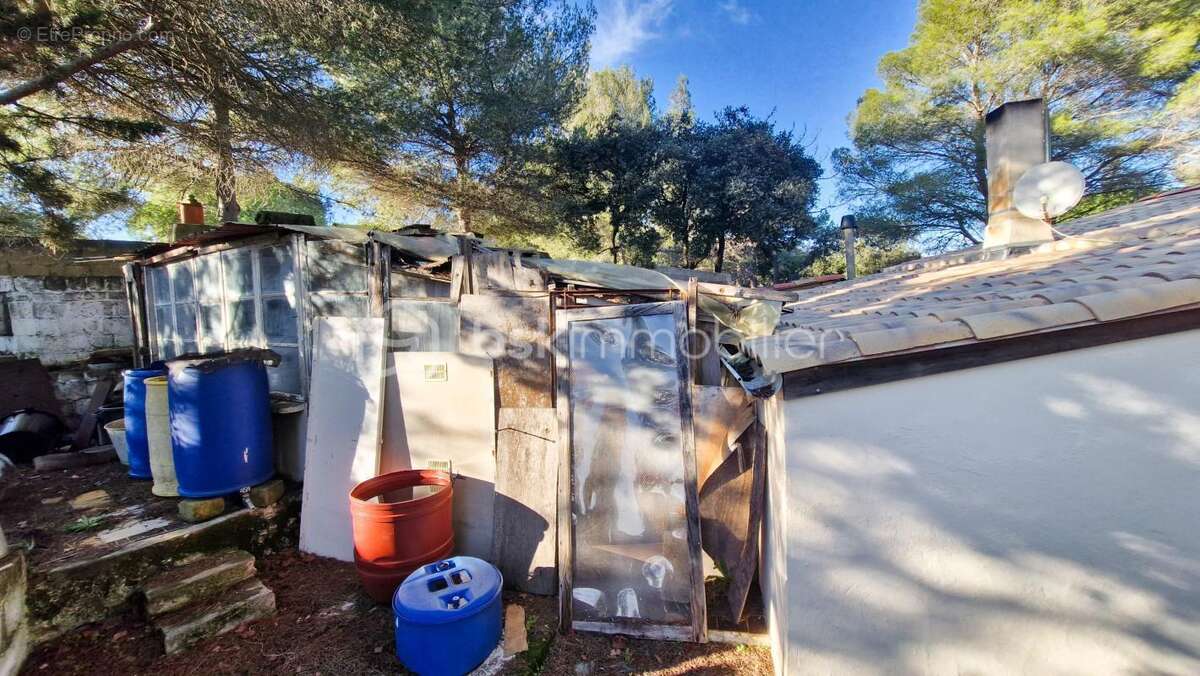 Maison à POUSSAN