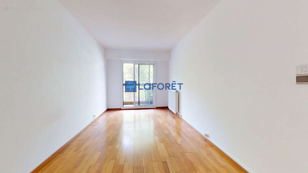 Appartement à ATHIS-MONS